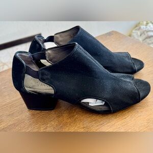 Life stride slingback/peep-toe black comfort heels with the Soft System